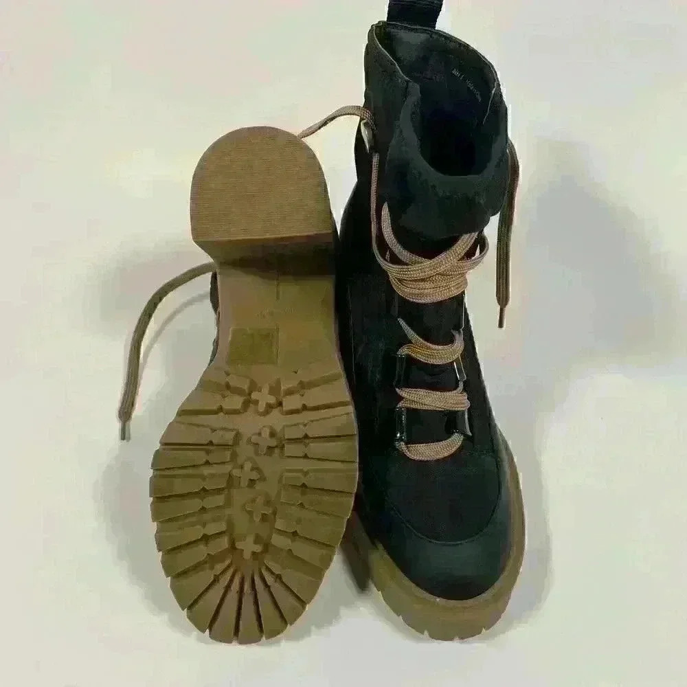 Dolce Vita Celida Lace-up Hiking Boot Lug Sole Block Heel Black Women Size 5 - Picture 10 of 10